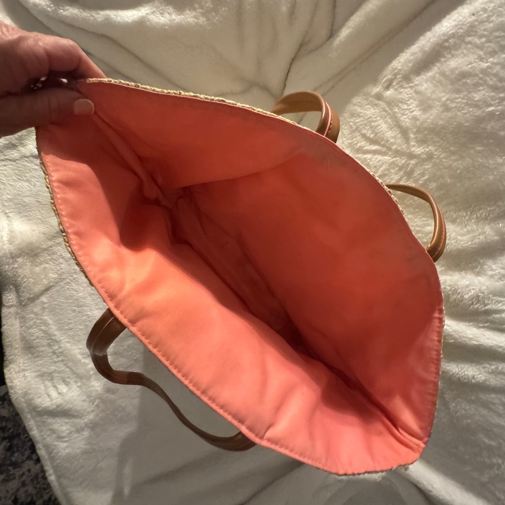 Michael Kors Wonderlust Beige and Pink Tote - Picture 4 of 8